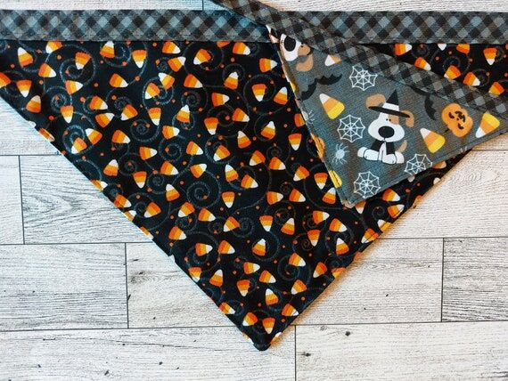 Reversible Halloween Dog Bandana | Cute Hallo...