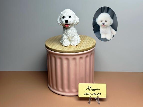 Pet Urn for Ashes | Custom Memorial Urn | Per...