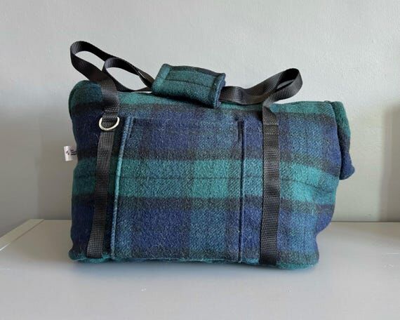 Codmore Snug Handmade Pet Carrier...