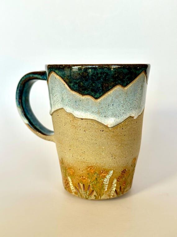 Blue Chubby Wildflower Mug with Snowy Mountia...