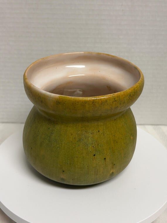 Vintage Studio Pottery Vase Planter , Green G...