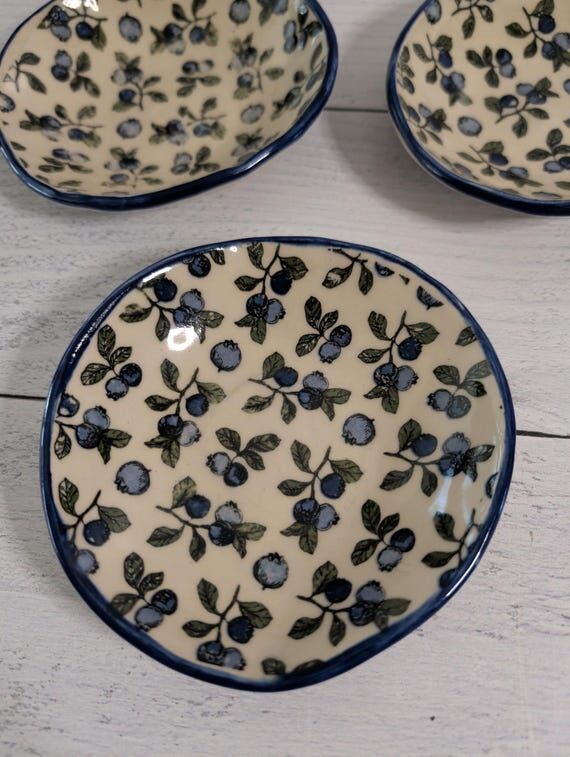 Round ceramic dipping, snack, trinket bowl de...
