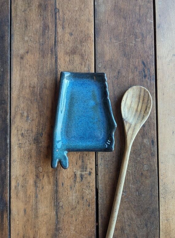 Handmade Alabama Pottery: Spoon Rest or Trink...