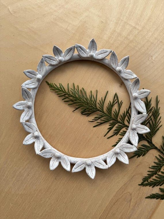 Scandinavian Wreath, White Glossy Floral Wall...