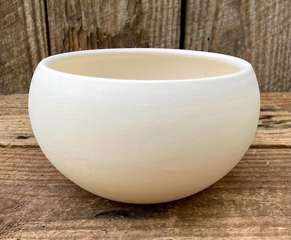 WHITE CLAY PLANTER #59. Earthenware flower po...