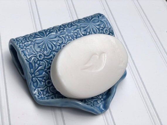 Self Draining Ceramic Soap Dish, Sponge Holde...