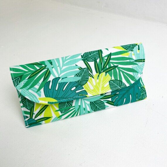 Tropical Green Padded Glasses Case: Magnetic ...