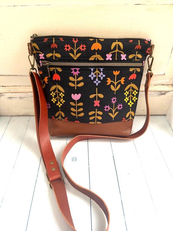 Small black floral crossbody bag, canvas and ...