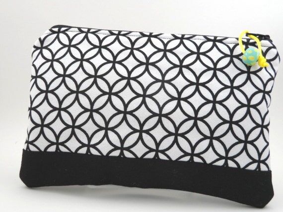 Black Spiral Zipper Pouch Makeup Cosmetics Ba...