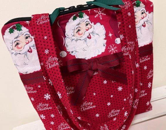 Santa Purse, Merry Christmas script, Retro Sa...