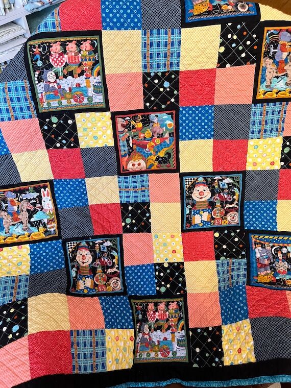 Old Fashioned Toy Handmade Baby Quilt...