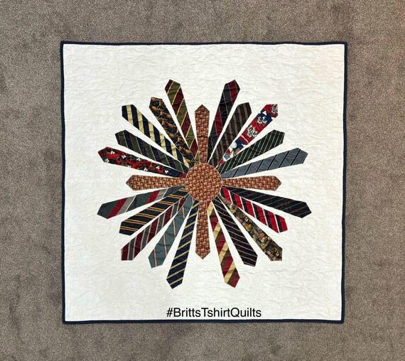 Necktie Quilt. Wall decor. Memorial Quilt. Me...