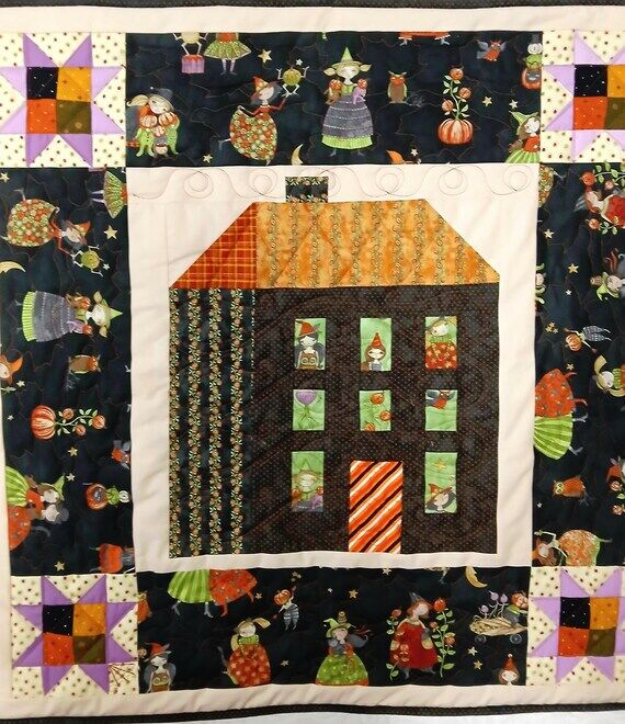 Handmade Quilted Table Topper: Sweet Gouhls H...