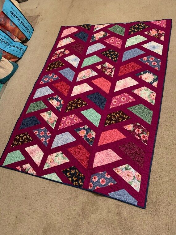 Homemade Quilt Magenta & Flowers 47" (No Social Media) 6...