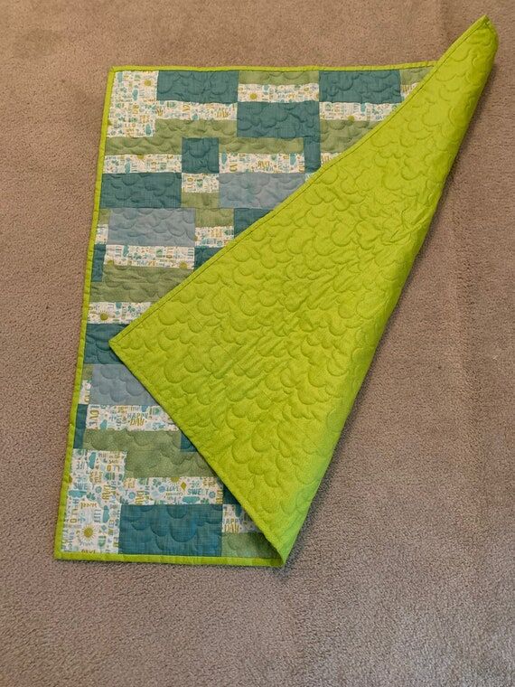 Handmade Baby Quilt Green & White Geometric S...