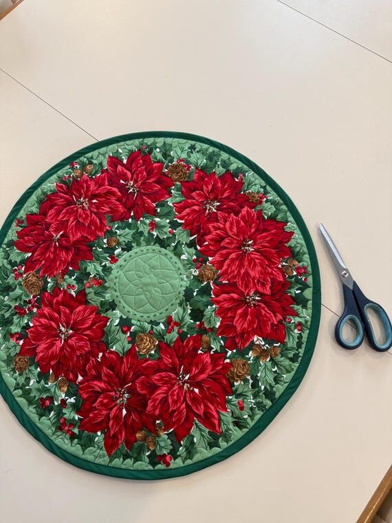 Quilted table topper. Christmas table topper...