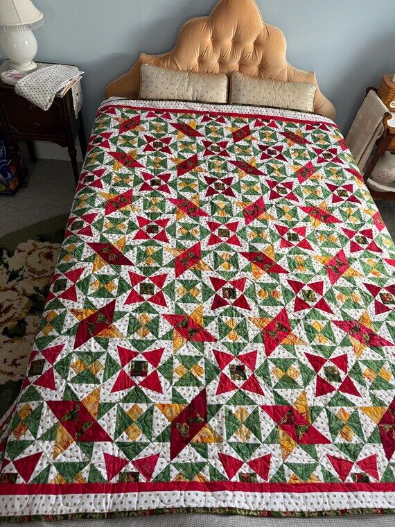 Christmas quilt, red and green with shimmerin...