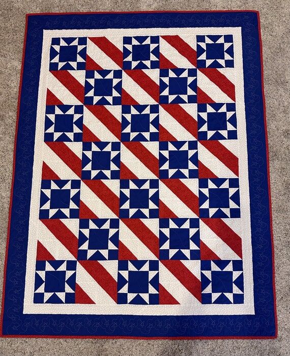 Stunning Red, White and Blue Handmade Quilt 6...