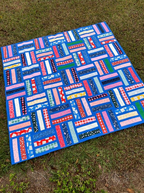 Tomato Tomahta handmade quilt; 69” Square s...