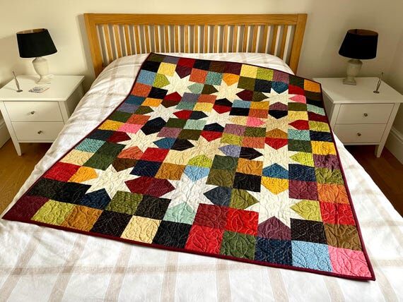 Handmade Patchwork Quilt: 'Trinkets' Autumn S...