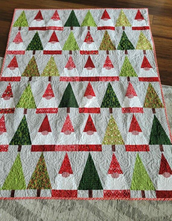 Christmas Gnome Quilt: Handmade Holiday Throw...