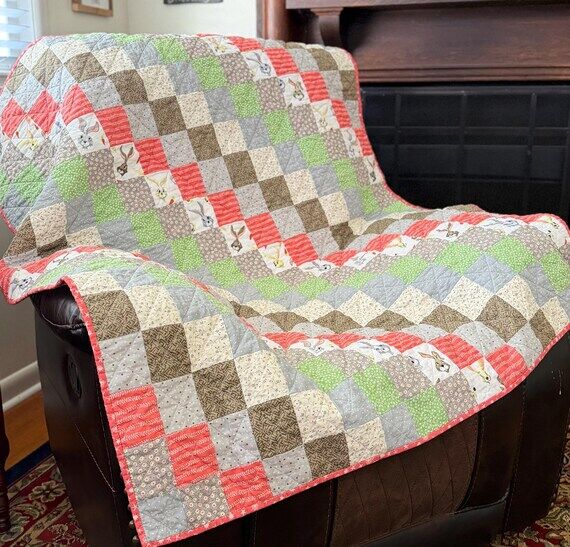 Handmade toddler patchwork bunny quilt (44x56...
