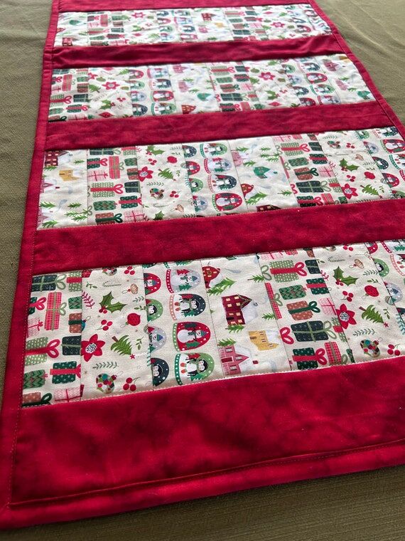 Christmas Table Runner-...