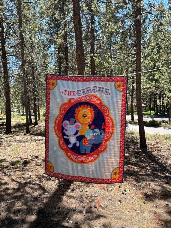 Circus Baby Quilt: Homemade Cotton Nursery Bl...
