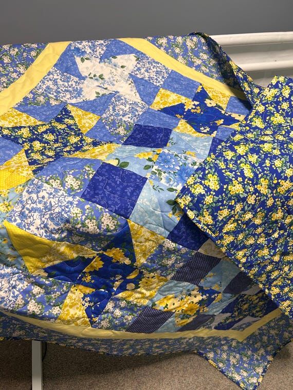 Handmade Quilt Blue Yellow Floral...