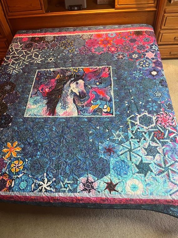 Horse With No Name quilt, one block wonder qu...