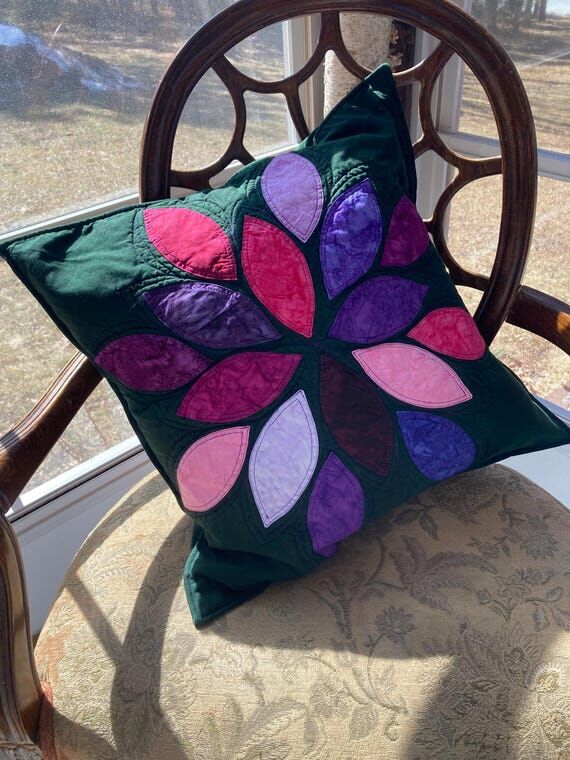 Green Pillow Cover with Appliqué, quilted pi...