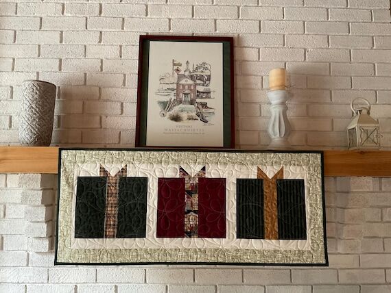 Handmade Quilted Table Runner: Shoppes on Mai...