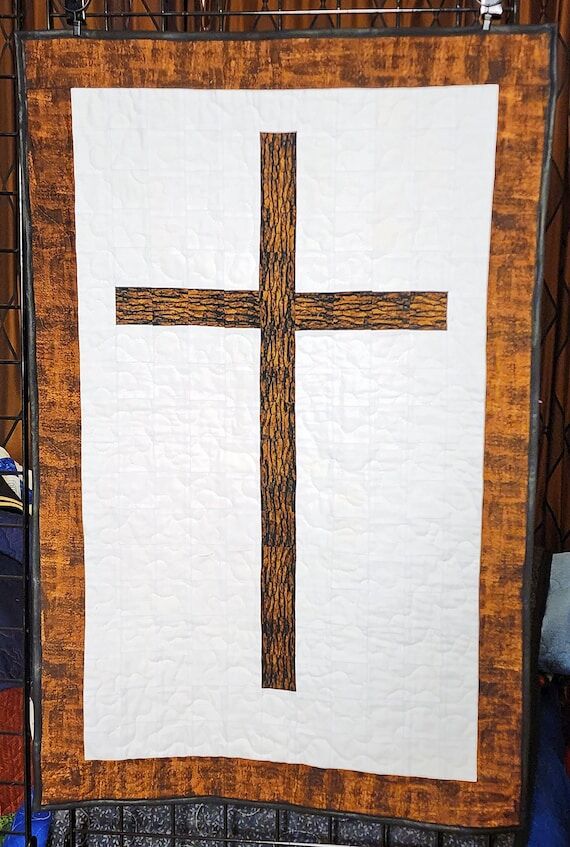 Handmade Cross Quilt: Old Rugged Cross Wall H...
