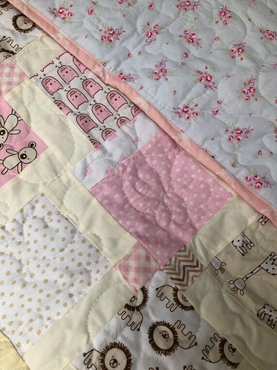 Pink patchwork baby quilt, scrappy quilt fo...