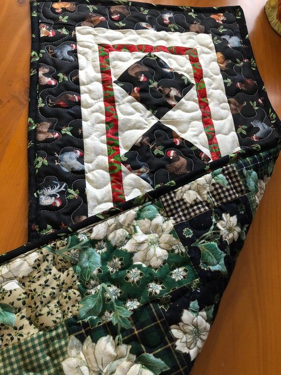 Christmas table runner- quilted, fun holiday ...