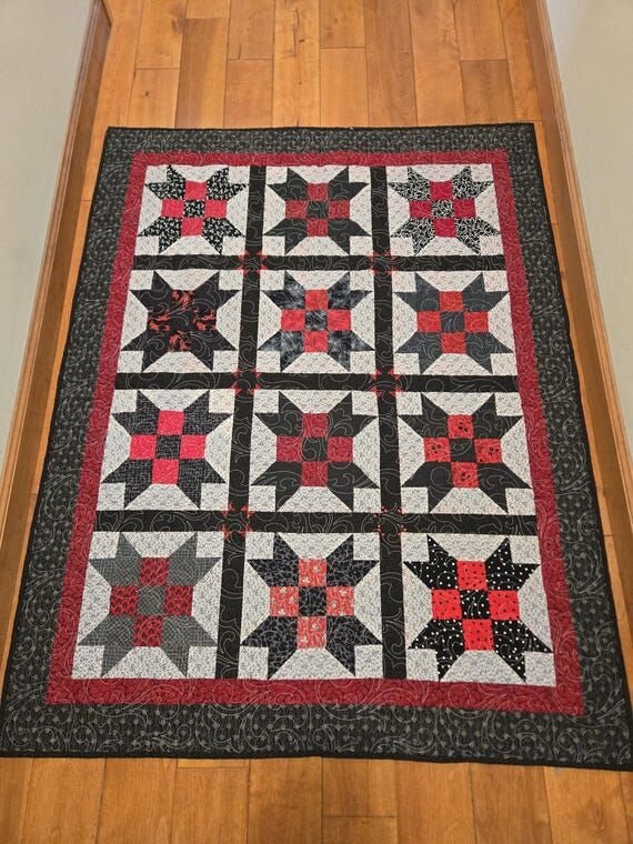 Buffalo Plaid Black and Red Lap Quilt or bed ...