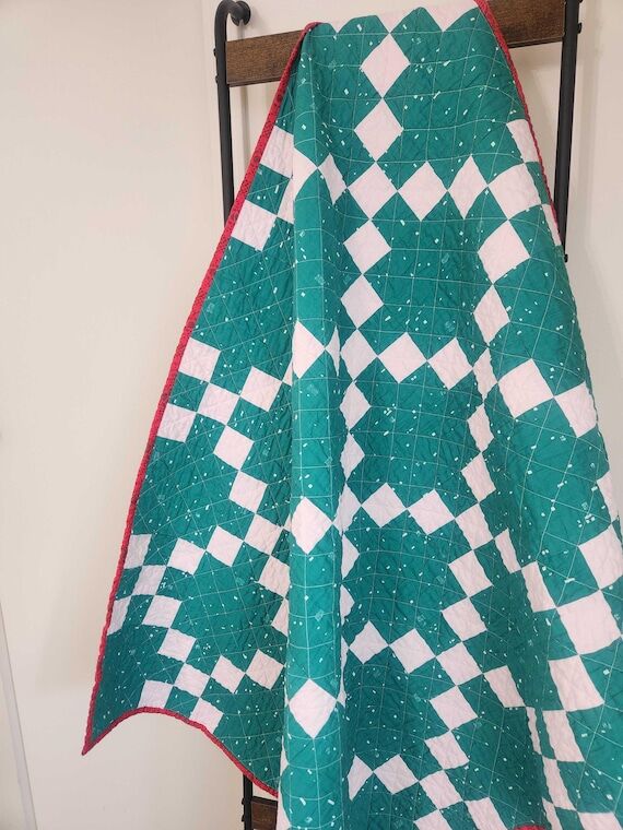 Baby Girl Quilt 38x45" | Irish Chain Jad...