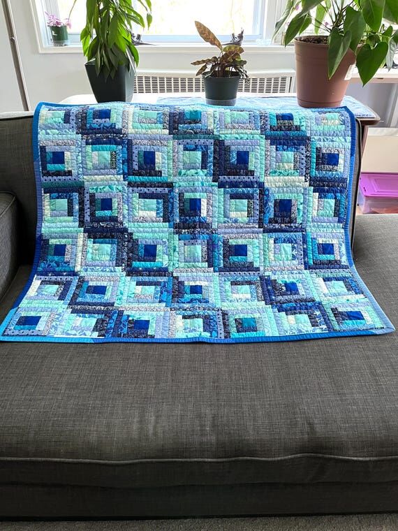 Handmade Baby Quilt: Blue Log Cabin 33” (No Social Media) 3...