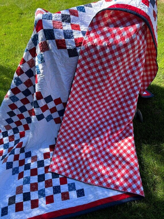 Handmade Double Irish Chain Quilt - 70" ...