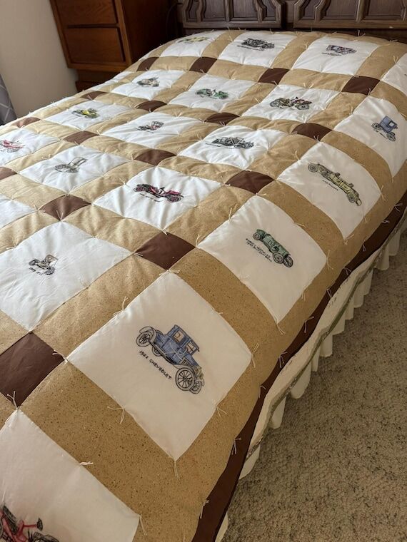 Queen Size, Vintage Car Comforter, Hand-embro...