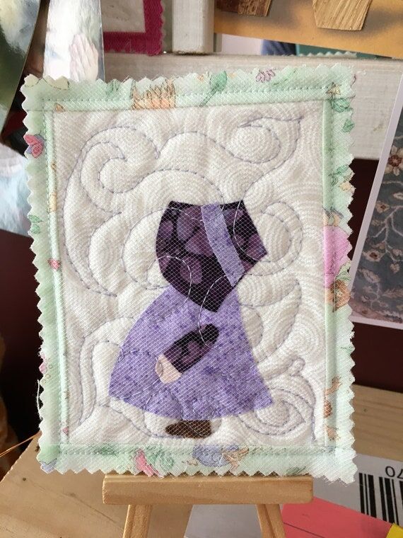 Mini Sunbonnet Sue Quilt | 4x5 Handmade Quilt...