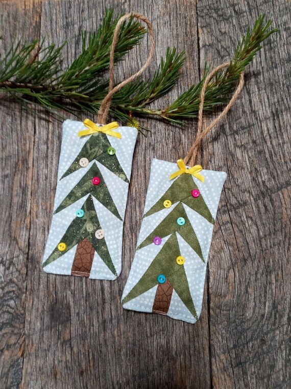 Handmade Quilted Christmas Tree Ornament: Far...