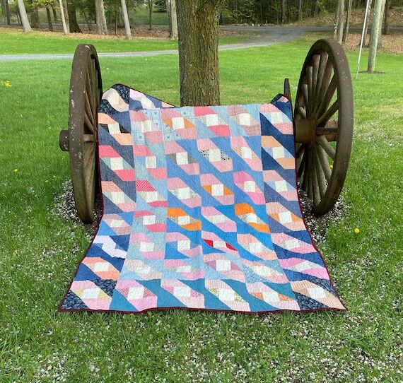 Vintage Attic Window Quilt, Romantic Picnic Q...