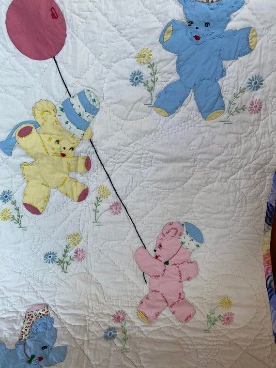 Teddy Bear and Balloons Vintage Baby Quilt, G...