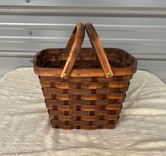 Handmade Walnut Produce Basket: Foraging & St...