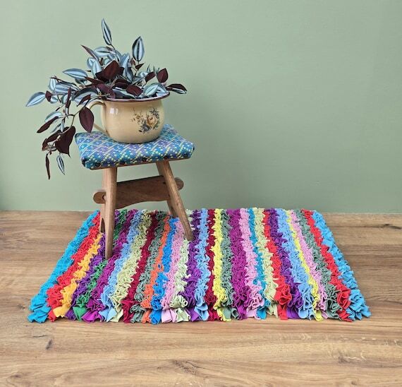Handmade Rag Rug. Bright, Traditional Hooky M...