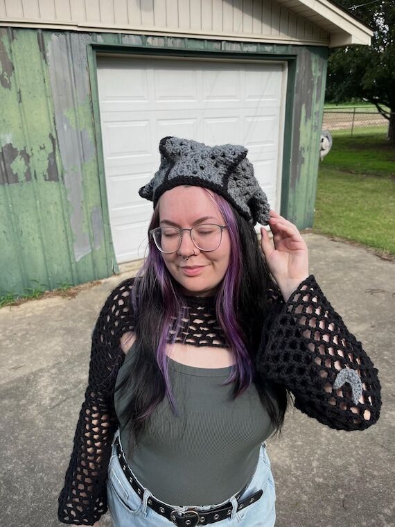Crochet Star Beret Slouchy Gray Beanie Hat...