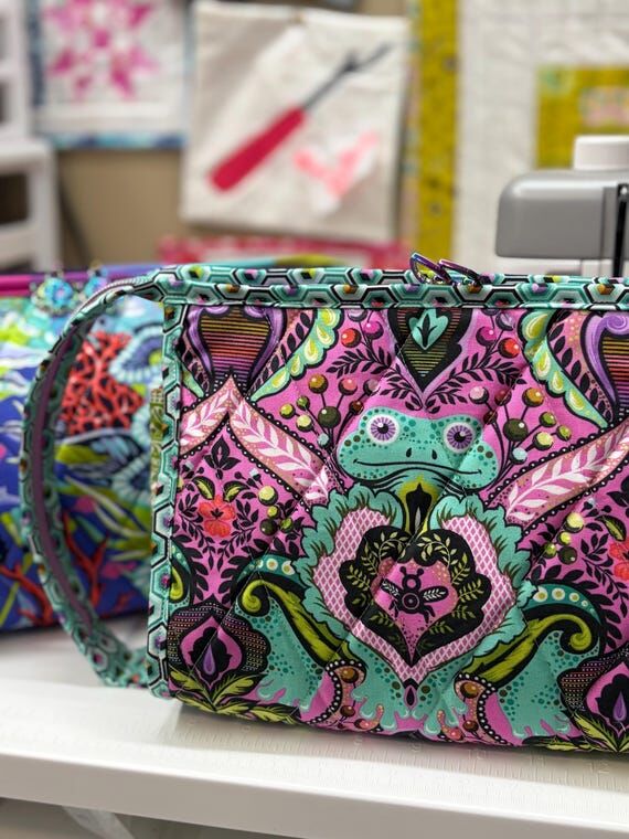 Bionic Gear Bag featuring Tula Pink fabrics ...