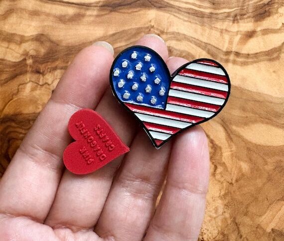 American Flag Heart Needle Minder, Cross Stit...