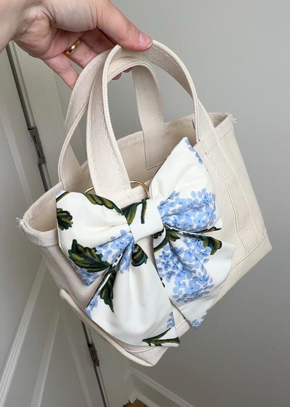 Hydrangea Bow |Bow Bag Charm | Handmade Acces...
